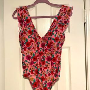 Summersalt Ruffle Backflip One piece suit